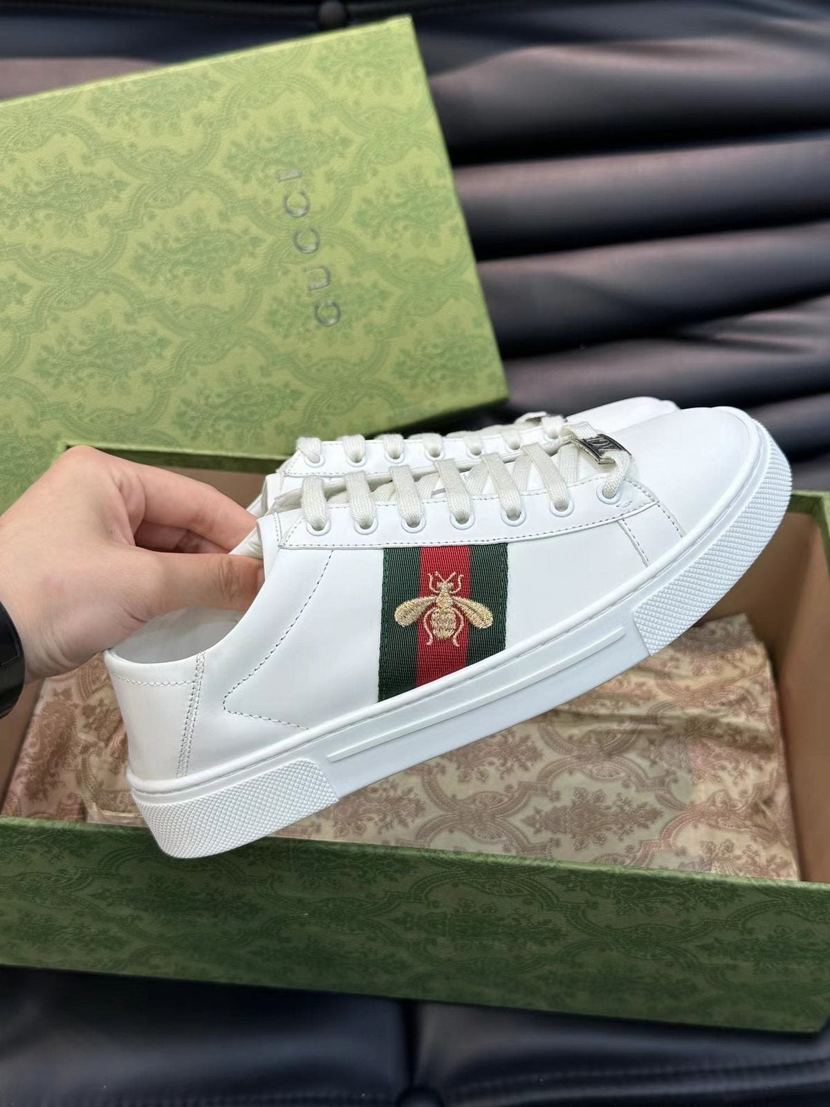 Gucci White Stripe Bee Low-Top Sneakers - Gold Bee Motifs